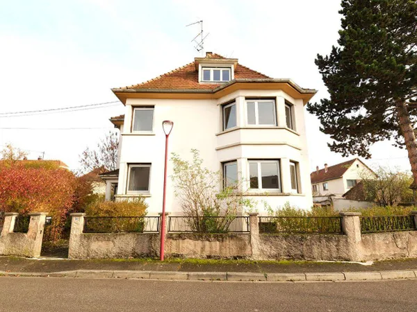 Demeure 9 pièces 258 m² 