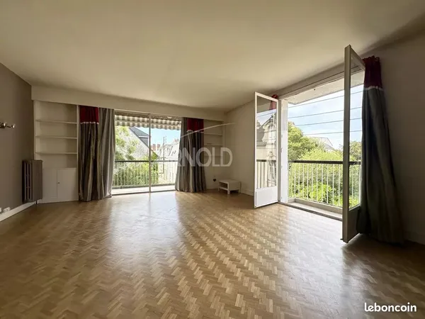 Appartement 3 pièces 103 m² 