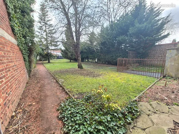 Maison 6 pièces 104 m² 