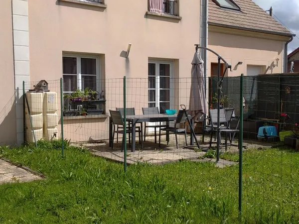 BEAU F2 Terrasse jardin privatif 