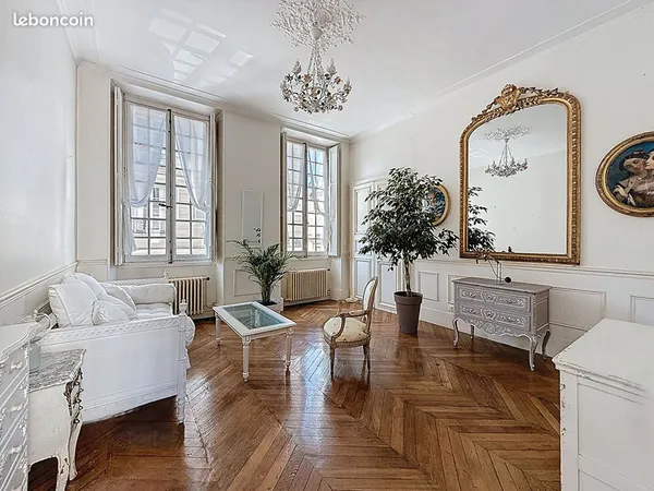 Appartement 3 pièces 82 m² 