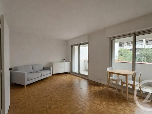 Appartement 1 pièce 39 m² 