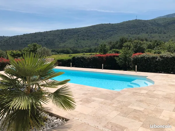 Vue exceptionnelle pour cette magnifique Villa 