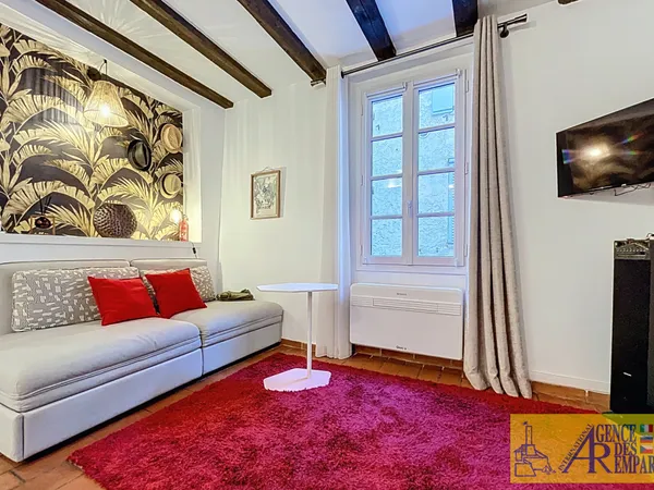Charmant Appartement dans le Vieil Antibes 