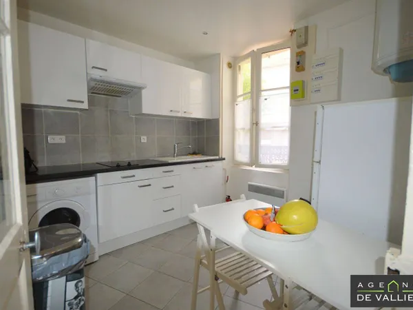 Appartement 1 pièce 28 m² 