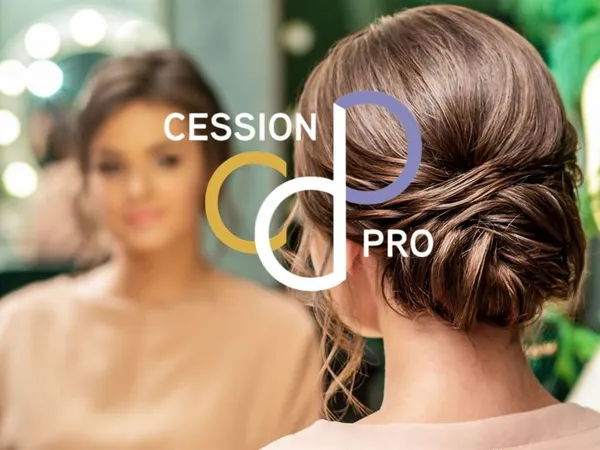 MAGNIFIQUE SALON DE COIFFURE DE MARQUE A VENDRE AU CENTRE DE NÎMES 