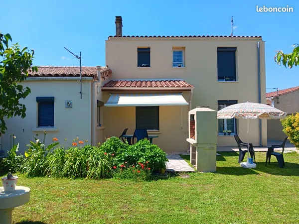 Maison F4 avec garage et petit terrain avec vue 