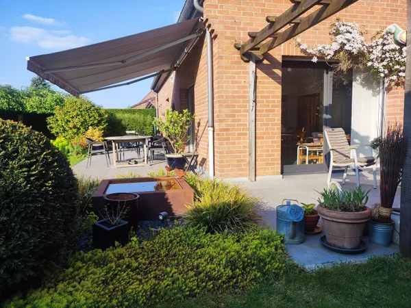 Vends jolie maison familiale 