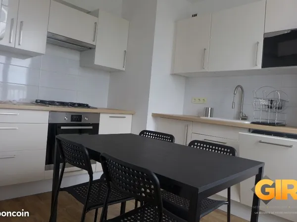 Appartement 1 pièce 67 m² 
