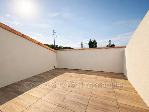 Local professionnel 58 m² 