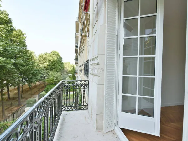 Appartement 6 pièces 154 m² 