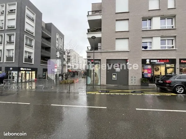 Commerce beauté/coiffure 68 m² 