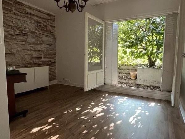 Bureaux 119 m² 