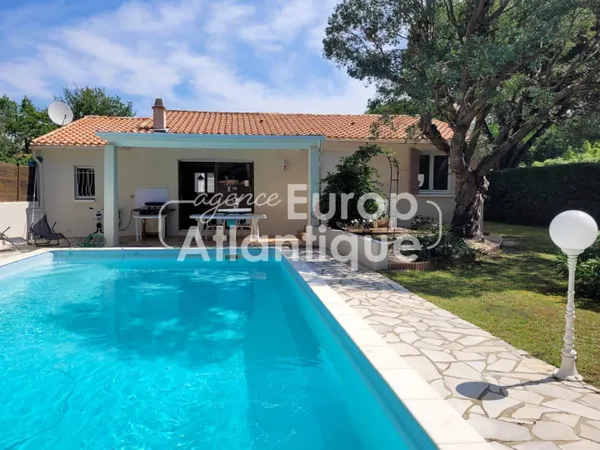 Villa 4 pièces 95 m² 