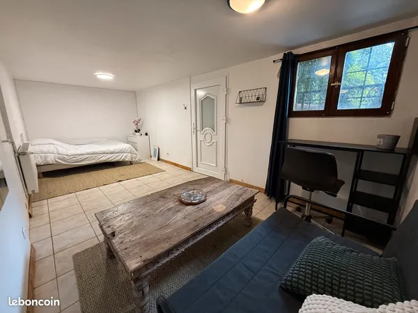 Garde d'enfant contre logement 2 pièces - Villa du Pré (Le Pré Saint-Gervais, 200m de Paris) 
