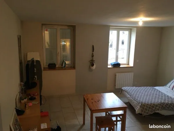 Studio meuble St George d esperanche 