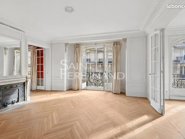 Appartement 7 pièces 193 m² 