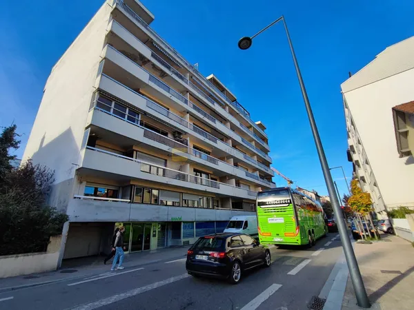 ANNEMASSE HYPER CENTRE 