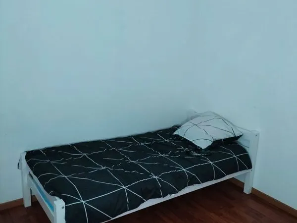 Chambre meublée en colocation non fumeur - 1 mois seulement 