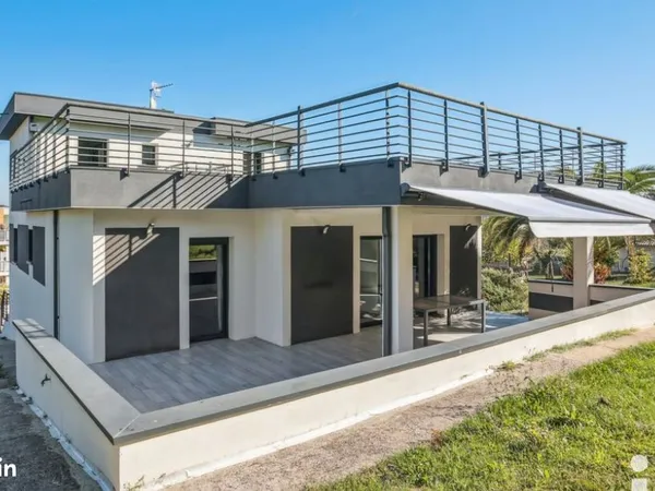 A louer superbe Maison à Bassens 