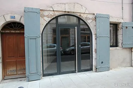 Location local 46m2 