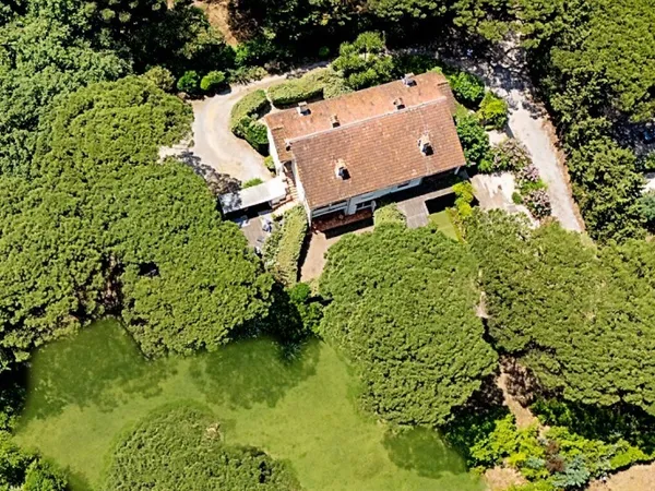 Maison 12 pièces 