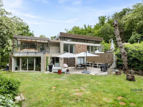 Villa 10 pièces 720 m² 