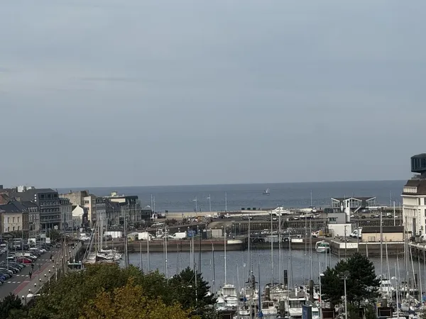 Appartement 10 pièces 380 m² 