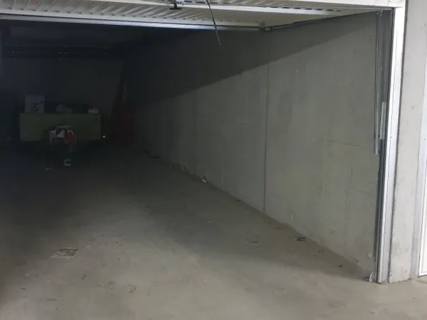 Parking 30 m² 