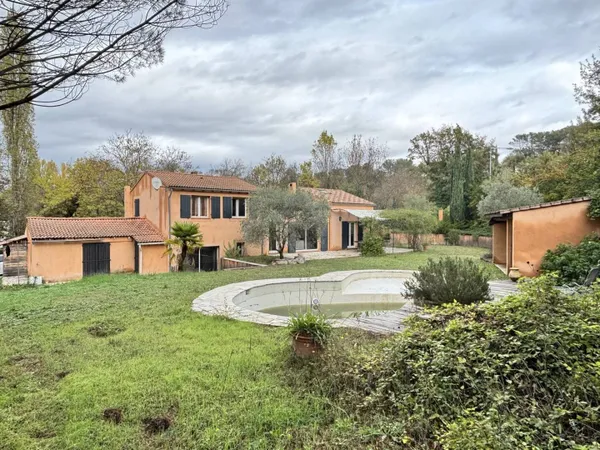 Maison 5 pièces 167 m² 