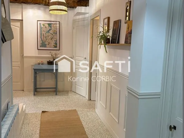 Maison 9 pièces 207 m² 