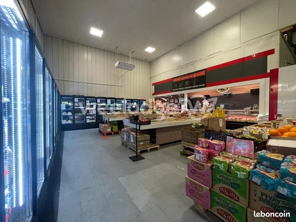 Fonds de commerce alimentation, épicerie 720 m² 
