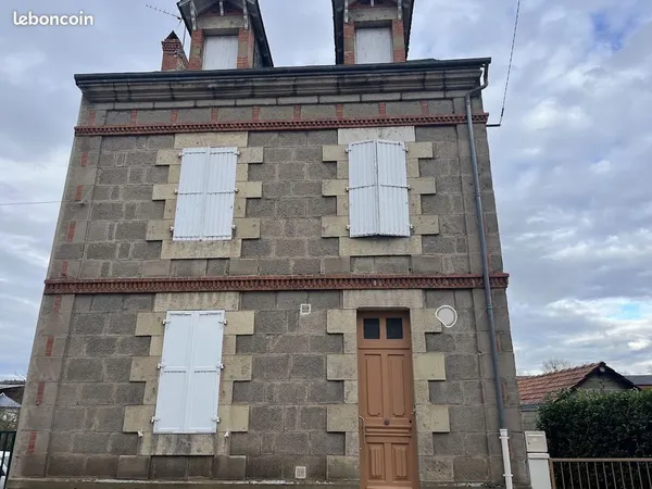 Maison 9 pièces 142 m² 