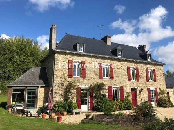 Maison 15 pièces 350 m² 