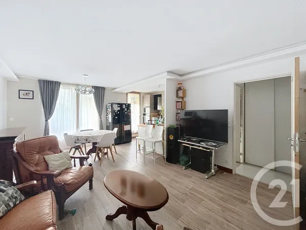Appartement 4 pièces 90 m² 