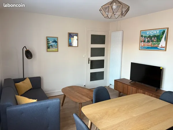 Appartement F2 meublé rénové 41m² Vichy centre 