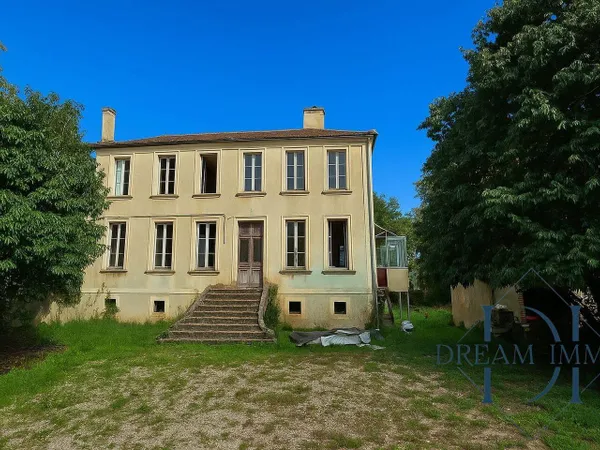 Maison 4 pièces 200 m² 
