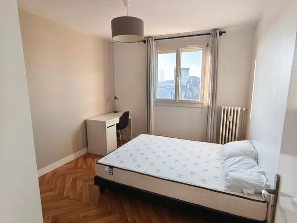 Chambre en colocation quartier Anatole France 