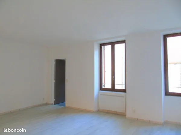Appartement 1 pièce 33 m² 