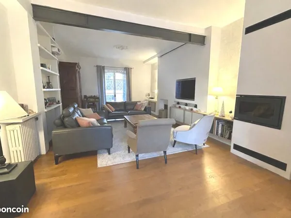 Maison de ville 6 pièces 162 m² 