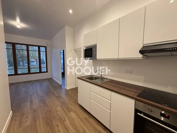 APPARTEMENT À LOUER DE 3 PIÈCES DE 44,16 M² 