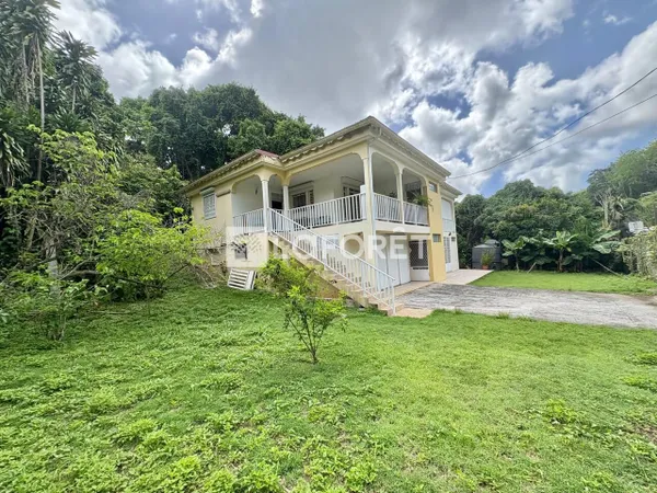 Maison 6 pièces 229 m² 