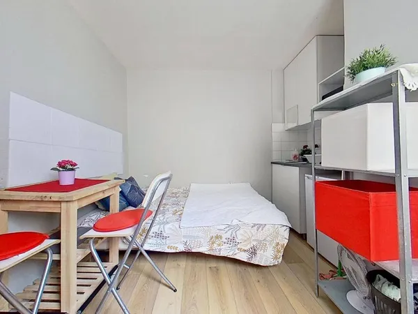 Appartement 1 pièce 11 m² 