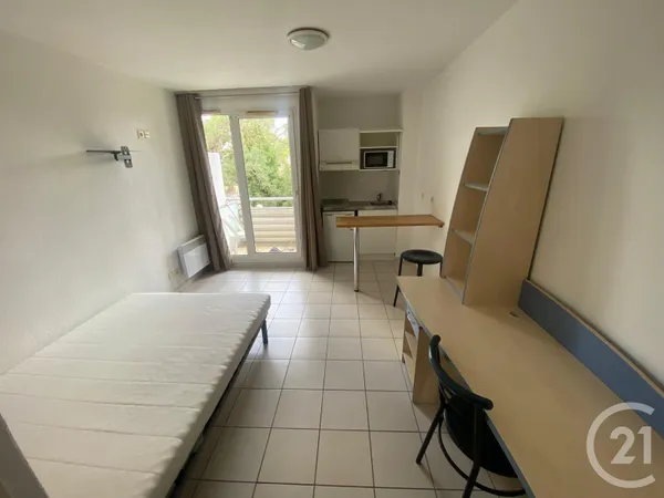 Appartement 1 pièce 18 m² 