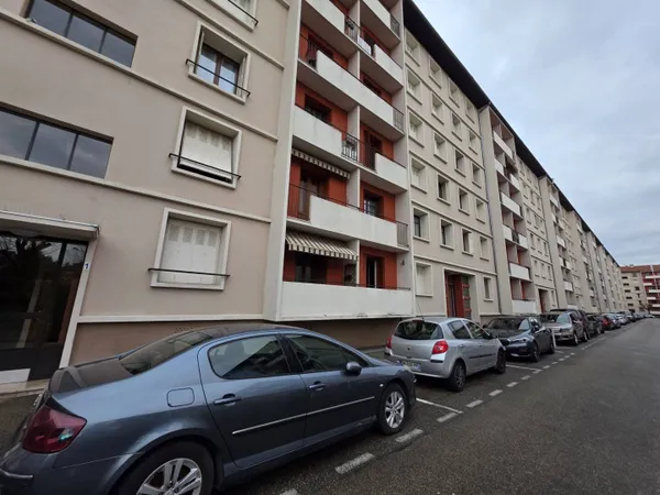 Appartement 2 pièces 56 m² 