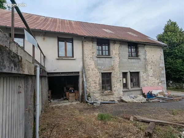 Maison 6 pièces 225 m² 