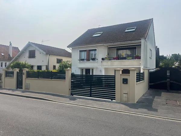 Maison 7 pièces 160 m² 