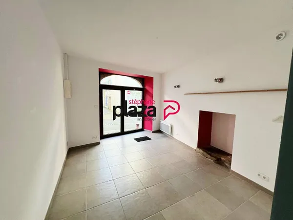 Local commercial 2 pièces 32 m² 