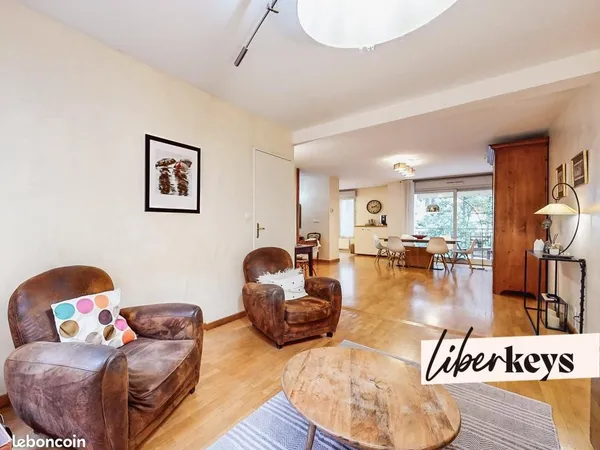 Appartement 4 pièces 91 m² 
