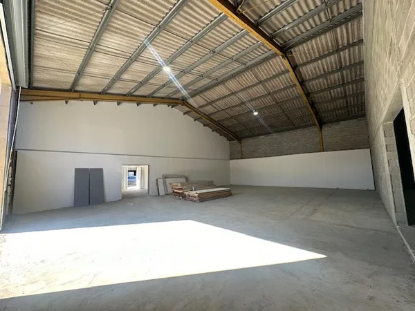 Biguglia - Hangar 